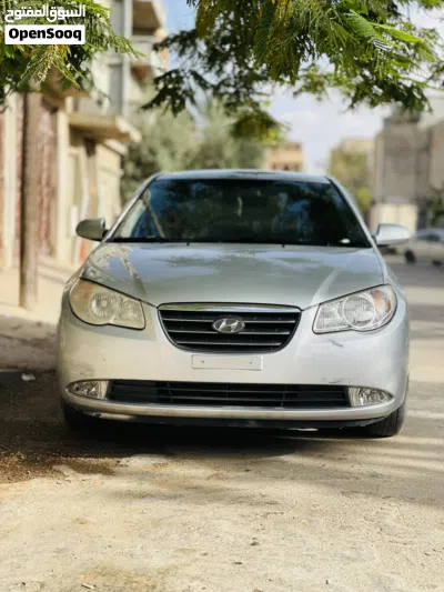 Hyundai Elantra GL 3