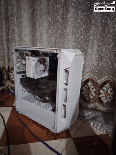 case للبيع 2
