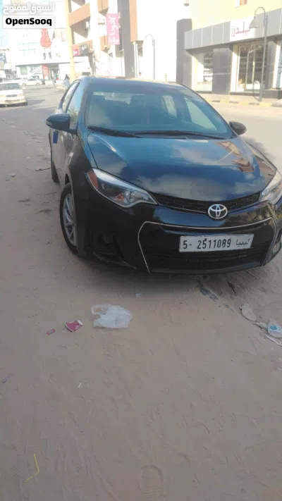 Toyota Corolla XLE 2