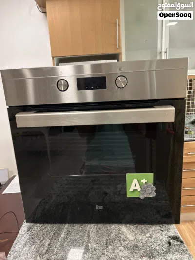 Built-in electric oven Teka brand sparingly used and Crockery shelf for immediate sale 2
