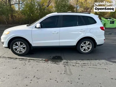 Hyundai Santa Fe Limited 4