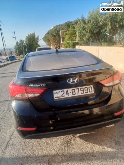 هيونداي افانتي Standard 2