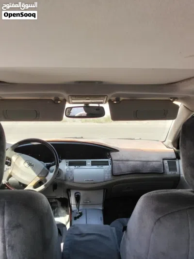 Toyota Avalon XLS 2