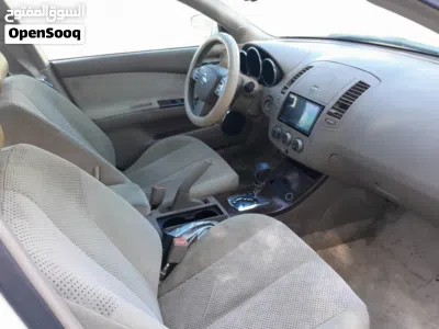 Nissan Altima S 4