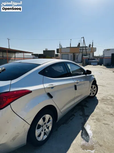 Hyundai Elantra GL 4