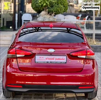 كيا سيراتو Standard 2