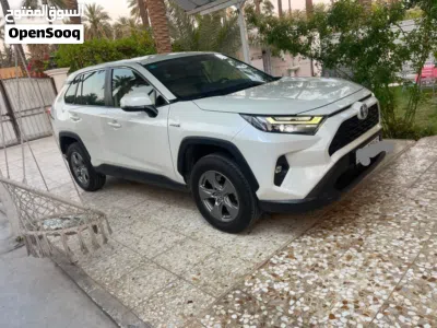 تويوتا راف فور XLE 2