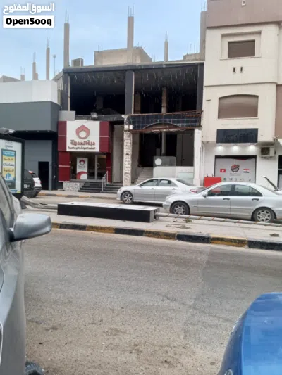 صالة ابوسته ايجار دورين وملحق 3