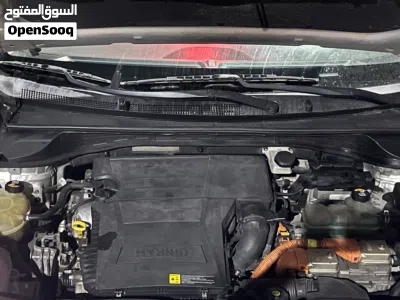 Kia Niro EX Touring 3
