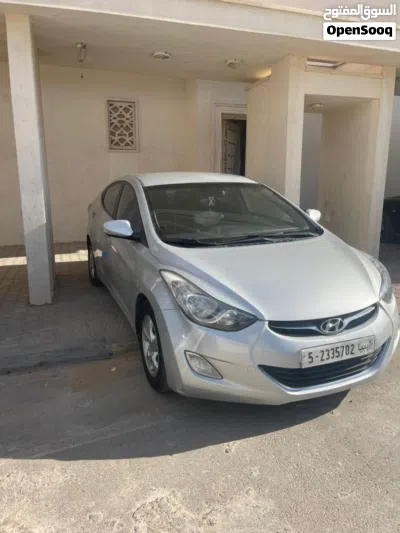 هيونداي افانتي Limited 3