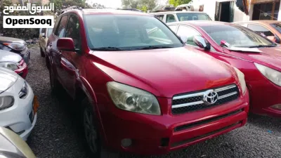 Toyota RAV 4 Limited 4