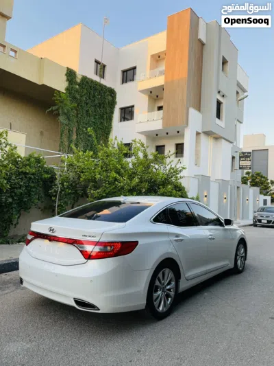 Hyundai Azera GLS 3