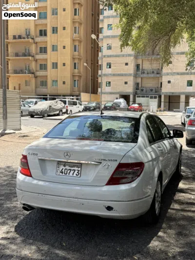 مرسيدس بنز الفئة-C C 200 4