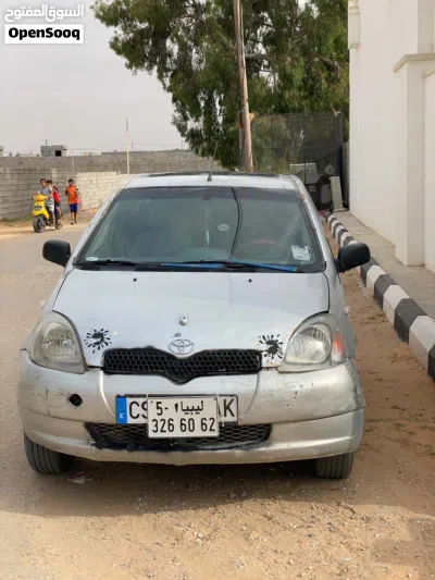 تويوتا يارس SE 4