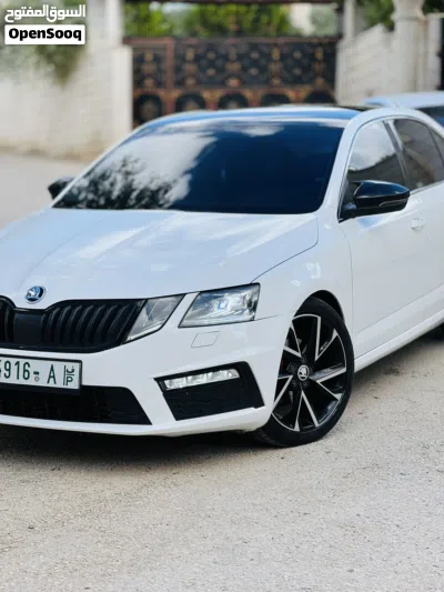 سكودا اوكتافيا Standard 4