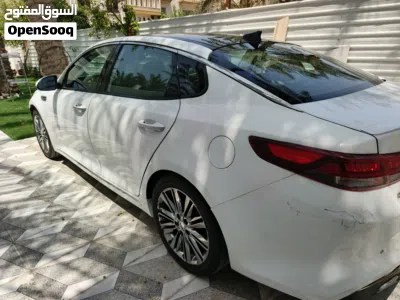 Kia Optima SX Turbo 4