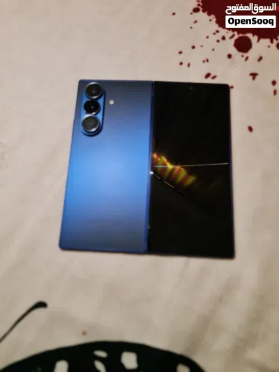 Used Samsung Galaxy Fold 7 with 256GB Storage in Blue - Excellent Condition 4