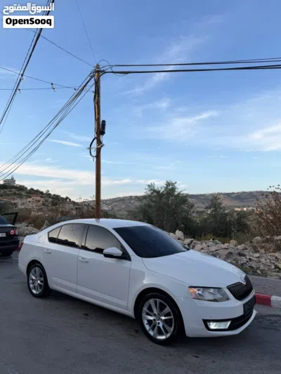 سكودا اوكتافيا Standard 3