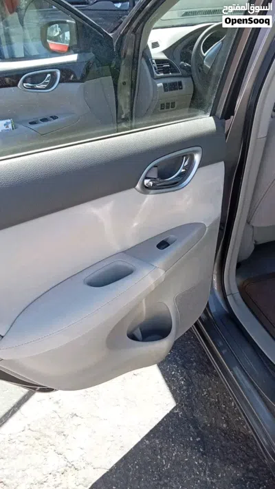 نيسان سنترا SV 4