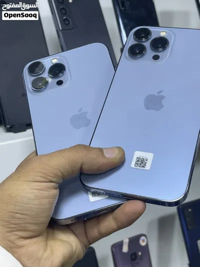 انضف ايفون 13برو ماكس وكاله ولا مغير قطعه 256g رسمي وكاله اللون البحري فقط 449$ مكتم 2