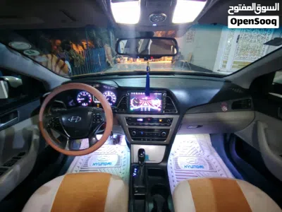 Hyundai Sonata SE 3