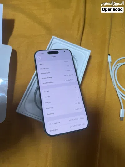iPhone 17 256 UAE version 4