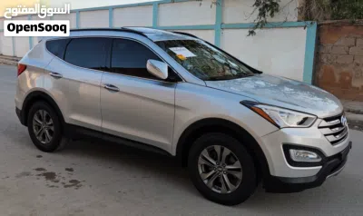 Hyundai Santa Fe Limited 4