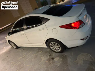 Hyundai Accent Limited 3