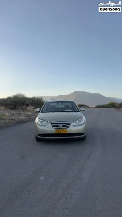 Hyundai Elantra SE 2