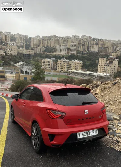سيات إبيزا Standard 4