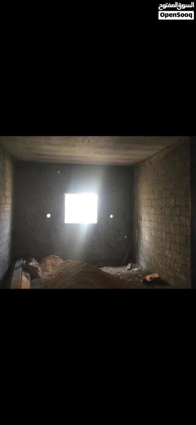 فيلا عظم للبيع واقفه ع لياسه طريق النهر خلف شيل الفرجاني 2