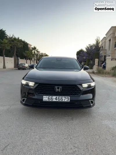 Honda Accord Touring 3