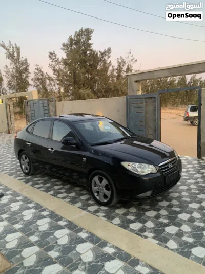 Hyundai Avante Limited 4