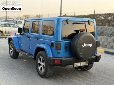 Jeep Wrangler Sahara 4