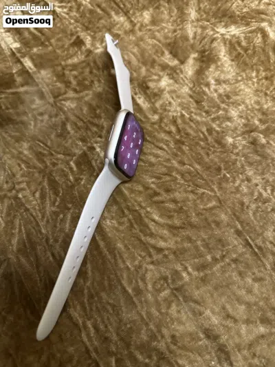 Apple Watch Series 8 45 MM Brand new condition Battery Health 100% 2