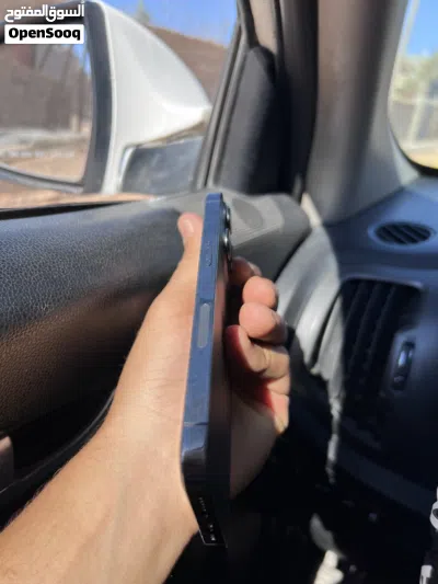 ايفون 13 برو للبيع 128 قيقا 4