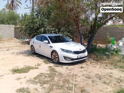 Kia K5 EX 2