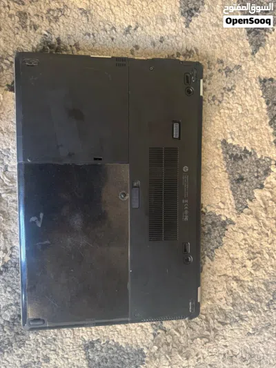 لابتوب hp نظيف مع اغراضو 2
