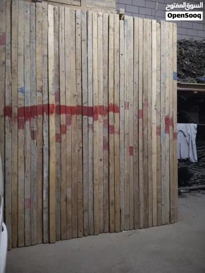 جکات و الخشب للإيجار والبيع construction wood and jacks ar available for rent and sale 3