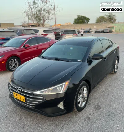 Hyundai Elantra SEL 3