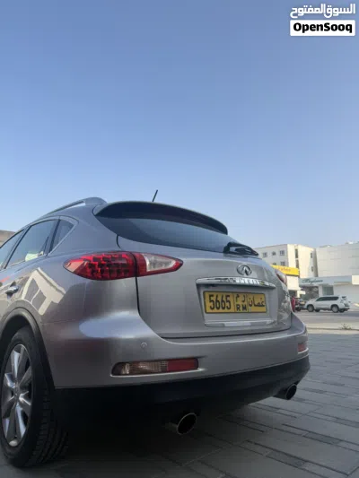 إنفينيتي EX35 Standard 3