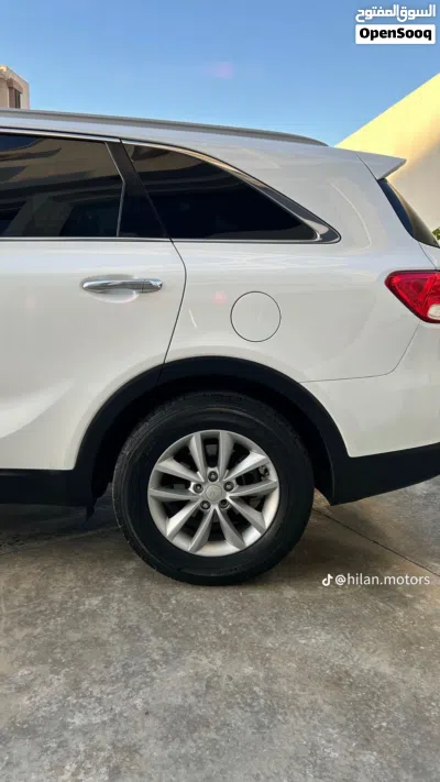 Kia Sorento LX 4
