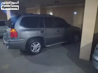 GMC Envoy Standard 2