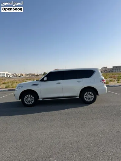 Nissan Patrol SE 3