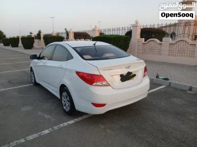 Hyundai Accent GLS 2