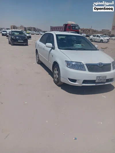 Toyota Corolla GLI 2