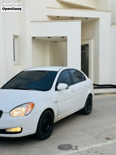 Hyundai Accent GLS 4