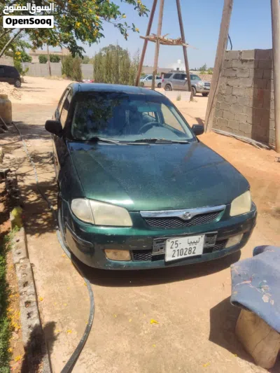 Mazda 323 4