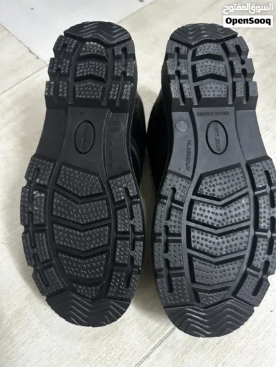 Black shoes 2
