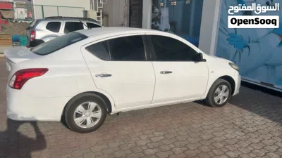 Nissan Sunny S 2